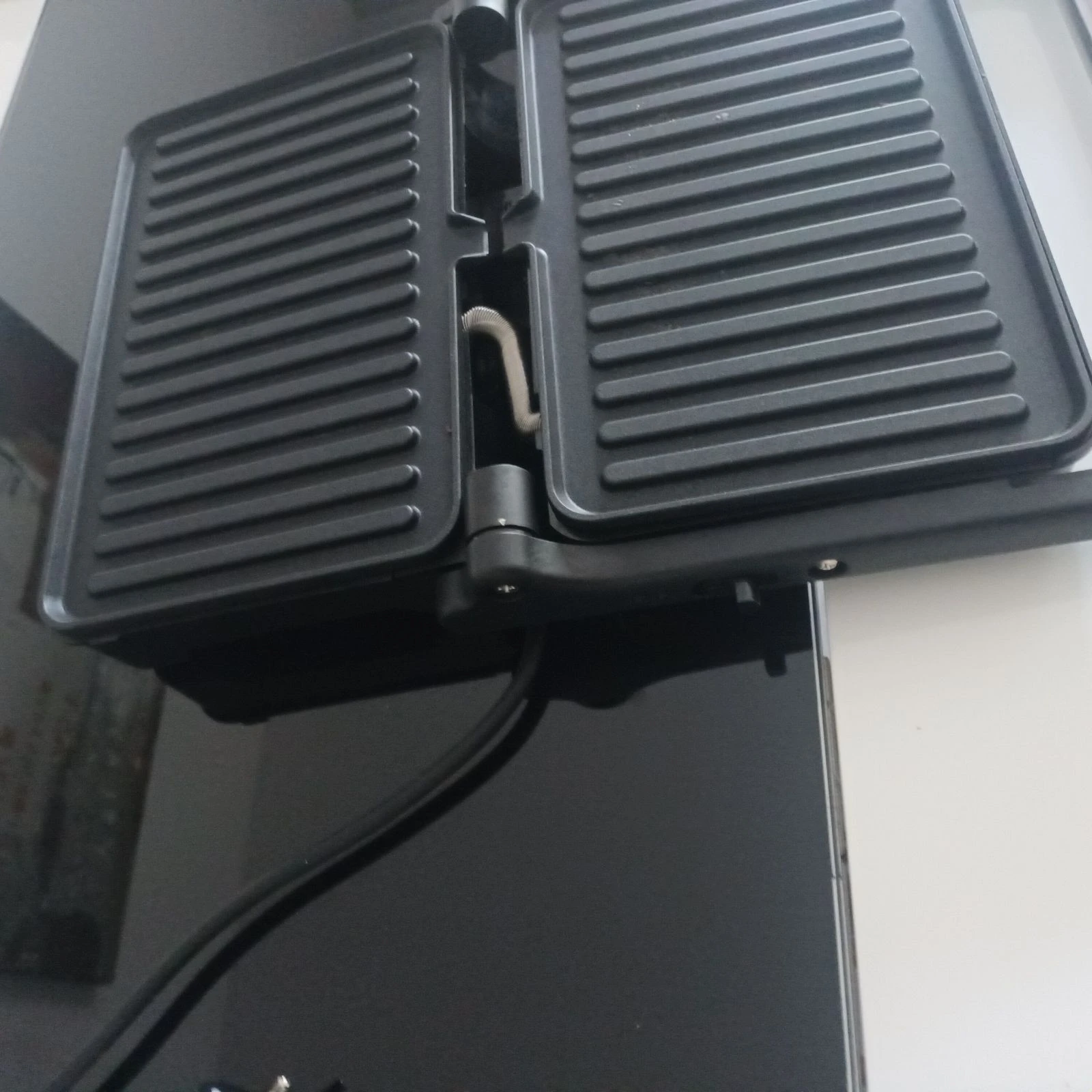 broodje-maken/grillapparaat Yashe 1500w – photo 3